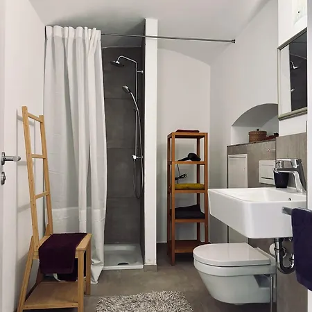 Διαμέρισμα Cosy Castle - Charmanter Souterrain Altbau Νυρεμβέργη