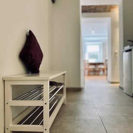 Apartment Cosy Castle - Charmanter Souterrain Altbau Nuremberg